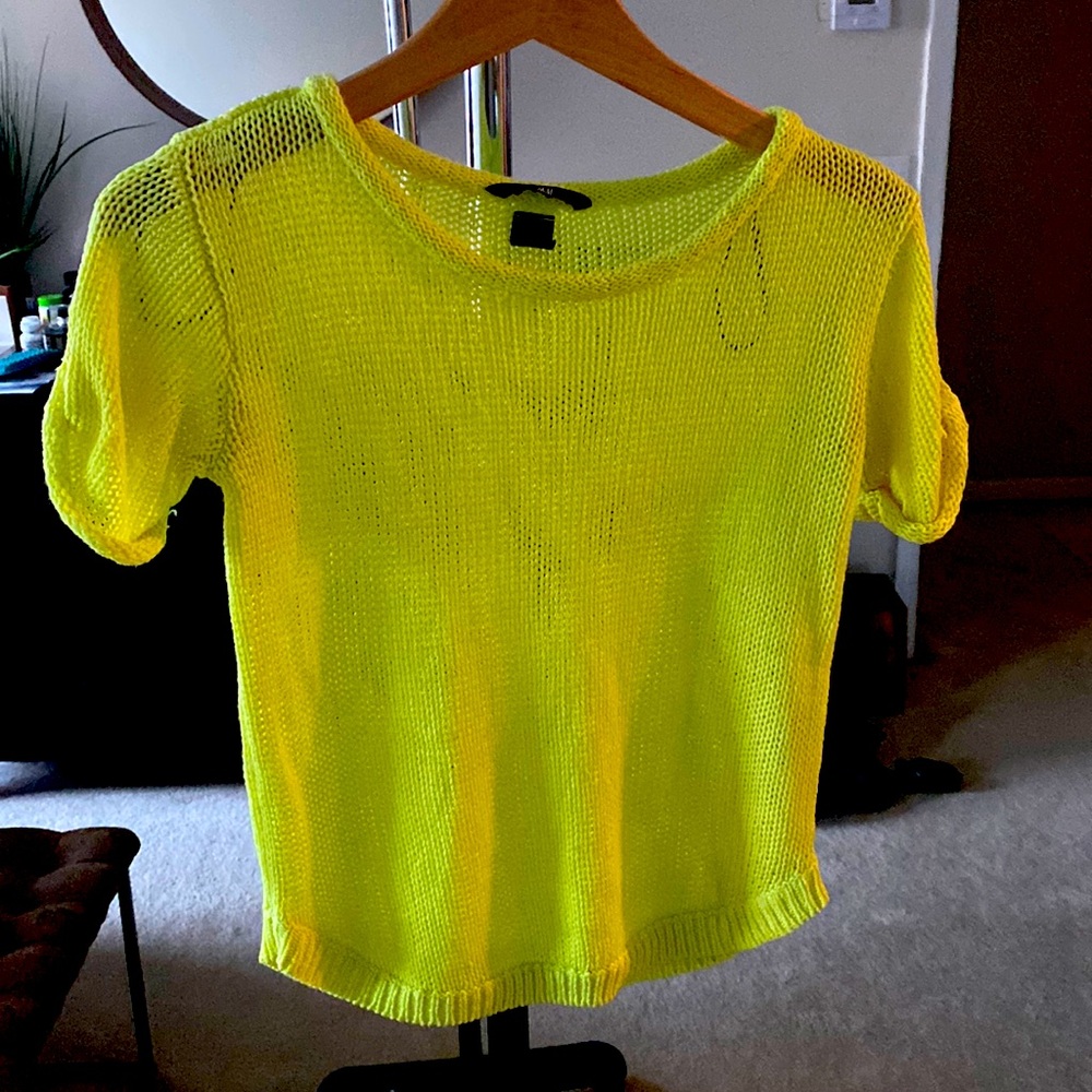 H&M Lime green top crochet